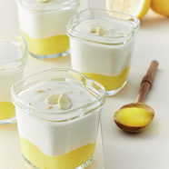 Tangy yogurt & lemon curd
